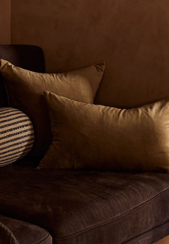 Linen/Velvet Cushion | Olive