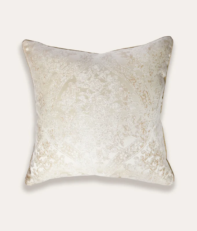 Danson Cushion