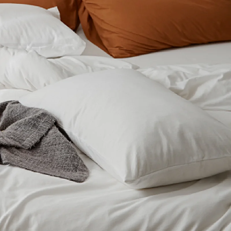 Solid Pillowcases / White