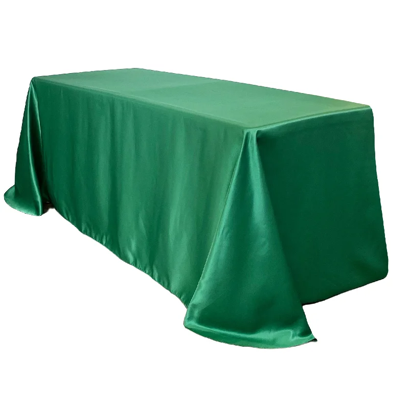 90 x 132 Inch Rectangular L'amour Tablecloth Emerald Green