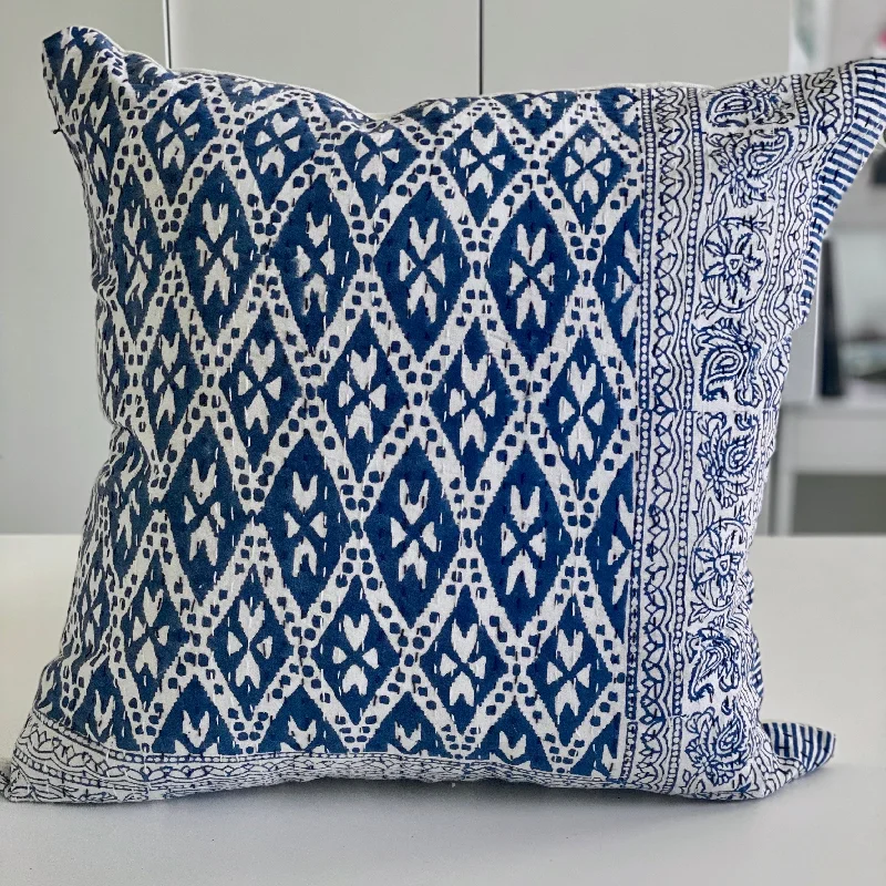 Aaoka Kantha Cushion Cover